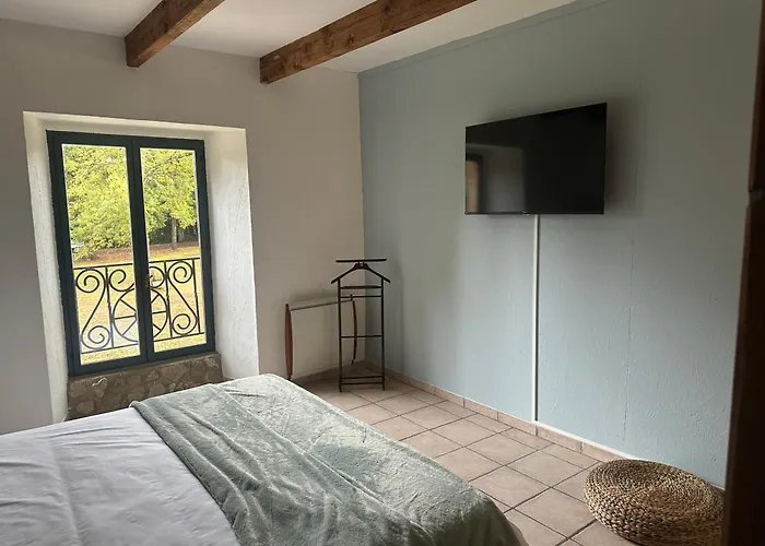 Celinatura Pensión Preneron